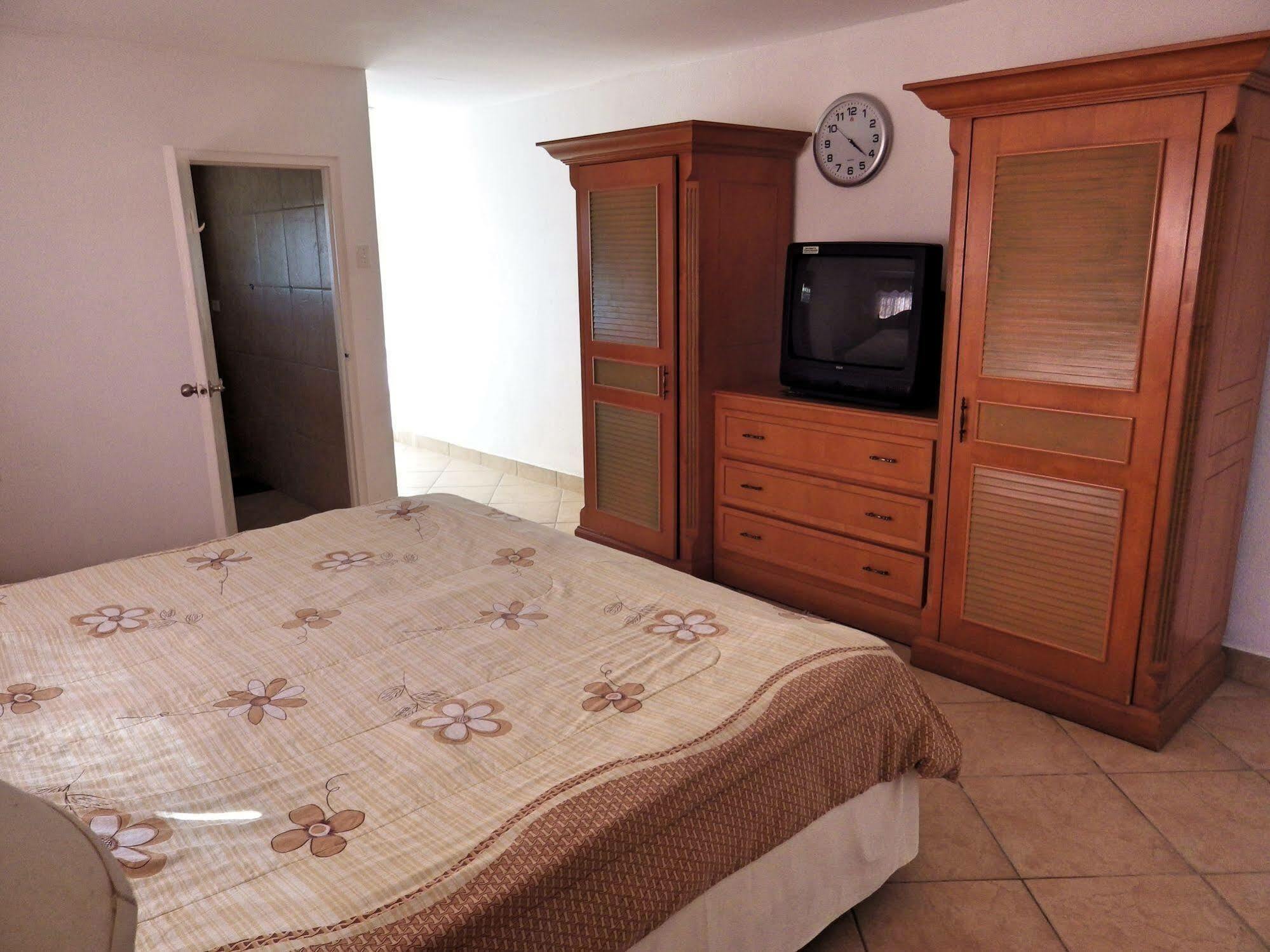Aruba Cunucu Residence Palm Beach Екстер'єр фото